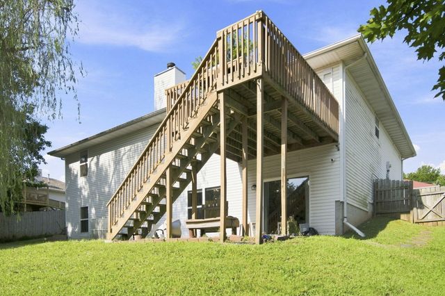 970 Creekside Place, Nixa, MO 65714