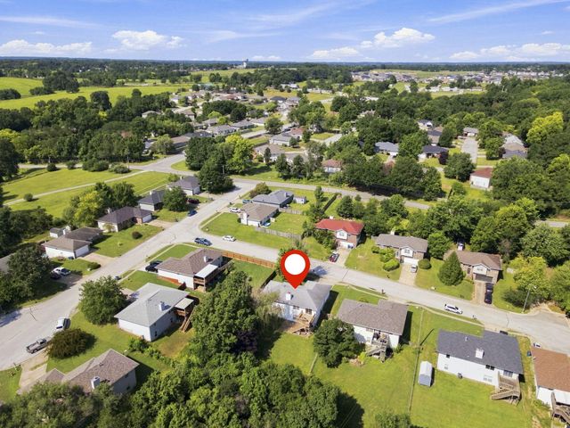 970 Creekside Place, Nixa, MO 65714
