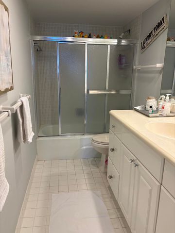 2200 NE 33rd Avenue 14j, Fort Lauderdale, FL 33305