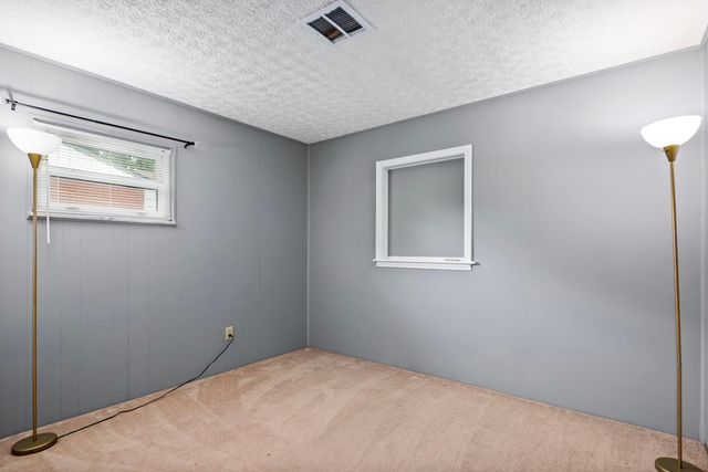 4004 Barthel Avenue, Columbus, OH 43227