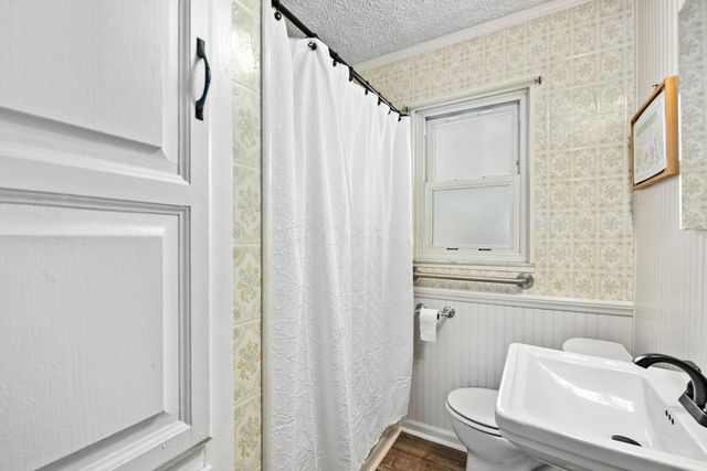 4004 Barthel Avenue, Columbus, OH 43227