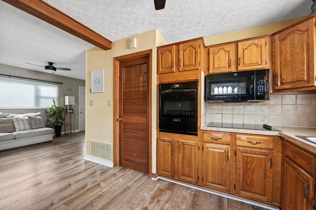 4004 Barthel Avenue, Columbus, OH 43227