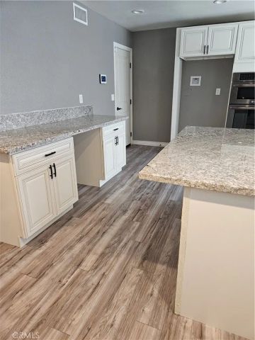 2085 Dove Court, Corona, CA 92882