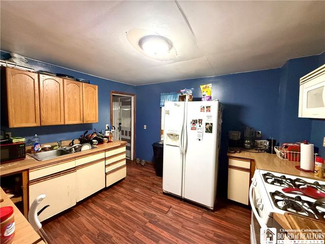 31 West Lucas Avenue, Dunkirk, NY 14048