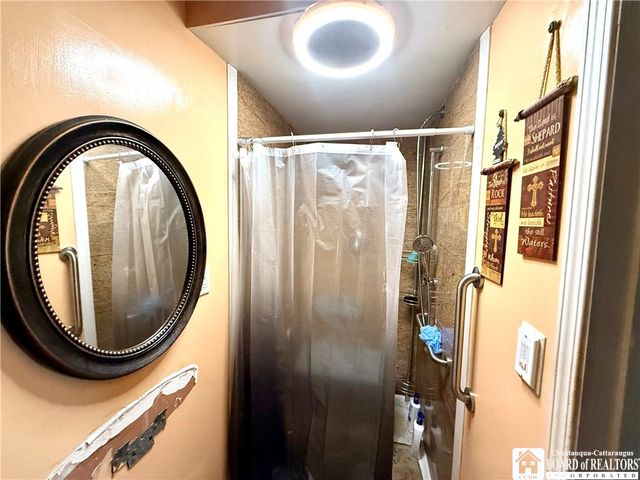 31 West Lucas Avenue, Dunkirk, NY 14048