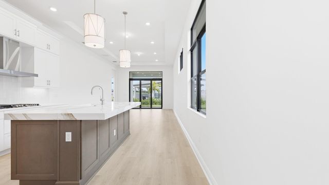 5084 Lido Key Lane, Westlake, FL 33470