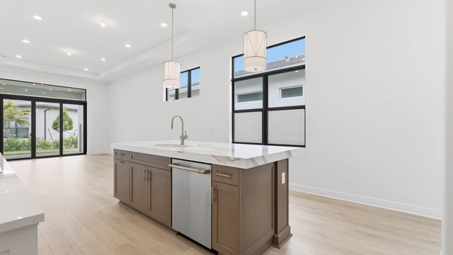 5084 Lido Key Lane, Westlake, FL 33470