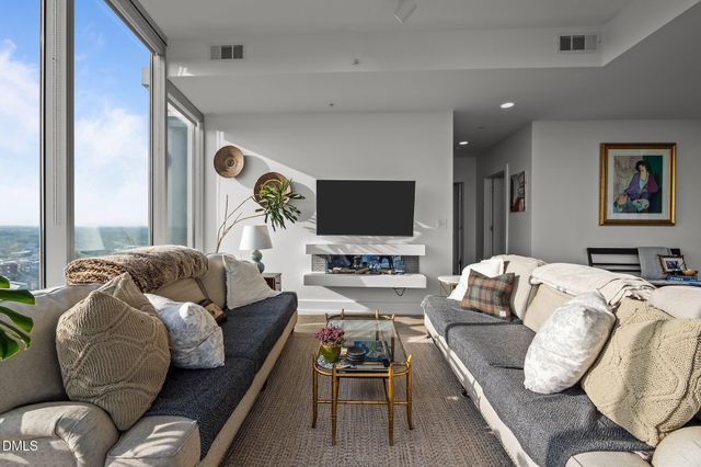 110 N Corcoran Street 2101, Durham, NC 27701