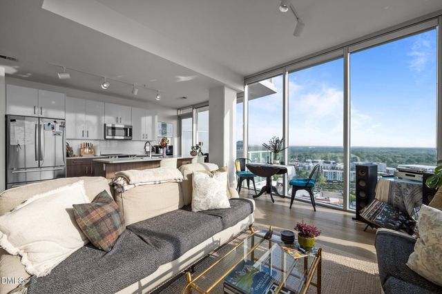 110 N Corcoran Street 2101, Durham, NC 27701