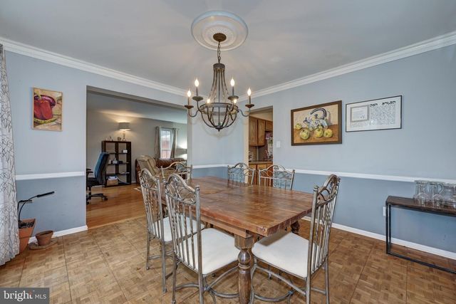 8 BATTERY HILL DR, Voorhees, NJ 08043