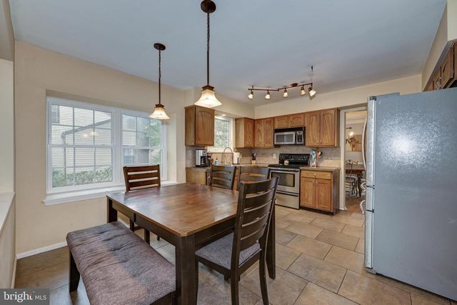 8 BATTERY HILL DR, Voorhees, NJ 08043