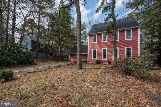 8 BATTERY HILL DR, Voorhees, NJ 08043