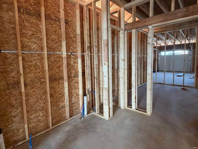 2220 Golfview Drive, Auburn, IN 46706