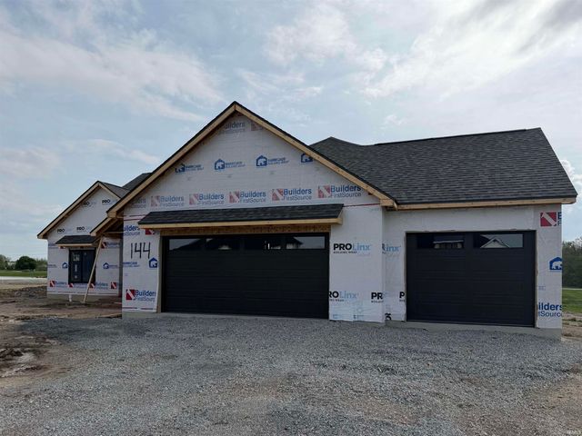 2220 Golfview Drive, Auburn, IN 46706