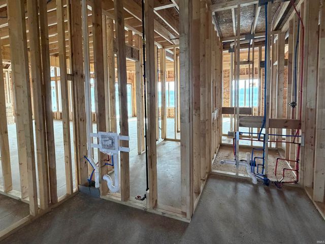 2220 Golfview Drive, Auburn, IN 46706