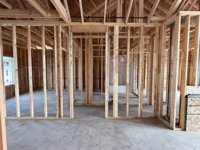 2220 Golfview Drive, Auburn, IN 46706
