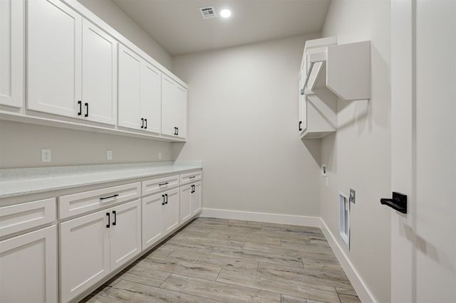 7116 NW 154th Street, Edmond, OK 73013