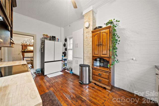 216 W 2nd Street, Denton, NC 27239