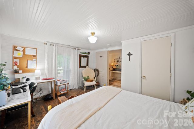216 W 2nd Street, Denton, NC 27239