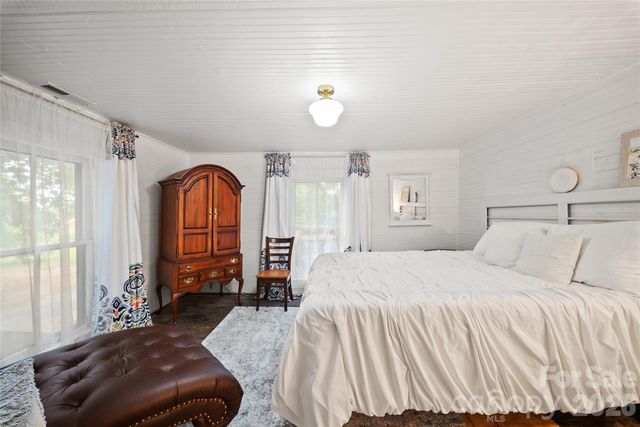 216 W 2nd Street, Denton, NC 27239