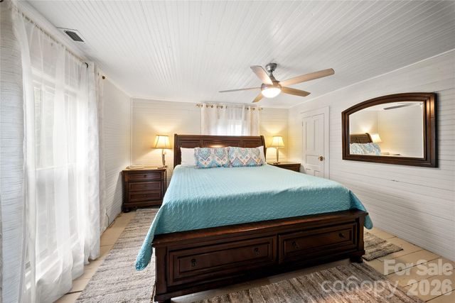 216 W 2nd Street, Denton, NC 27239