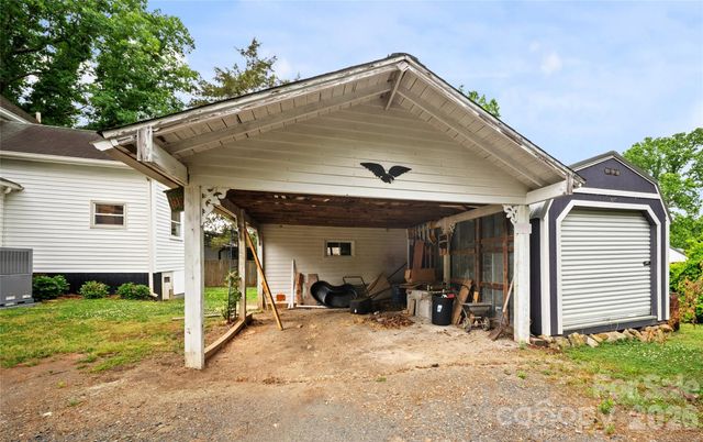 216 W 2nd Street, Denton, NC 27239