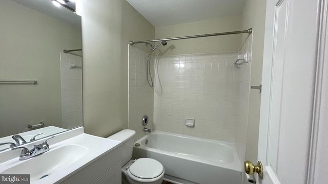 311 KNOLLWOOD CT, Stafford, VA 22554