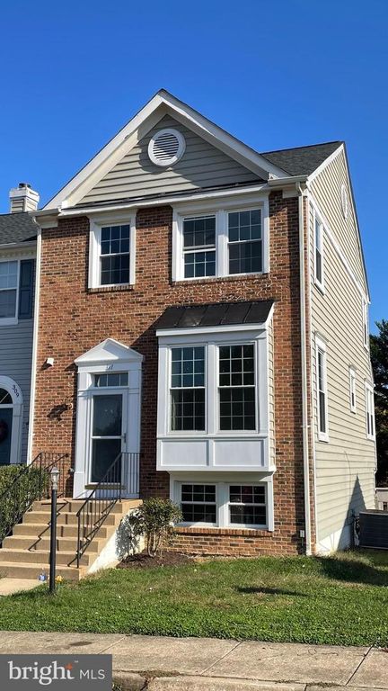 311 KNOLLWOOD CT, Stafford, VA 22554