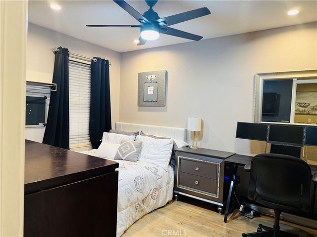 25933 Schafer, Murrieta, CA 92563