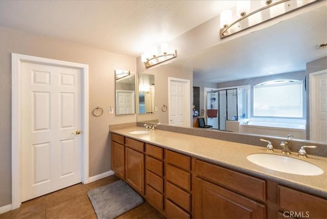 25933 Schafer, Murrieta, CA 92563