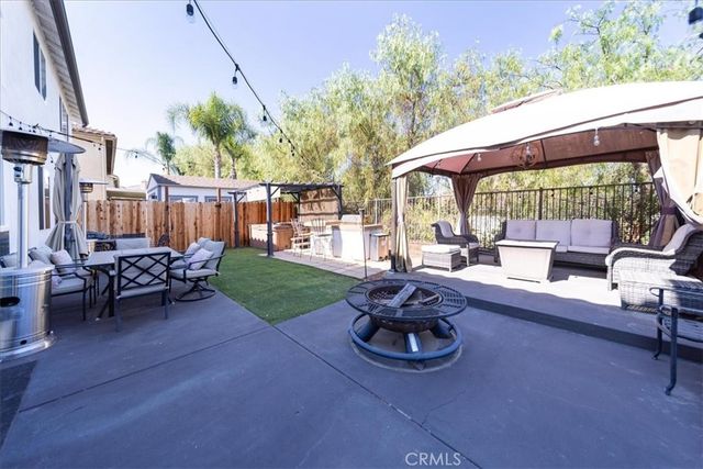 25933 Schafer, Murrieta, CA 92563