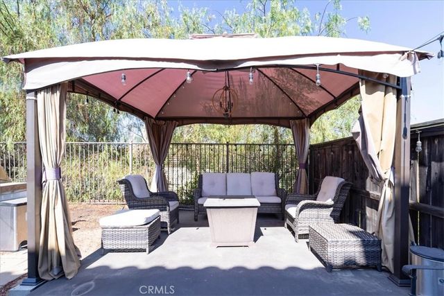 25933 Schafer, Murrieta, CA 92563
