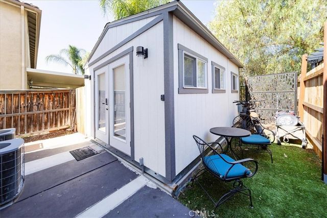 25933 Schafer, Murrieta, CA 92563