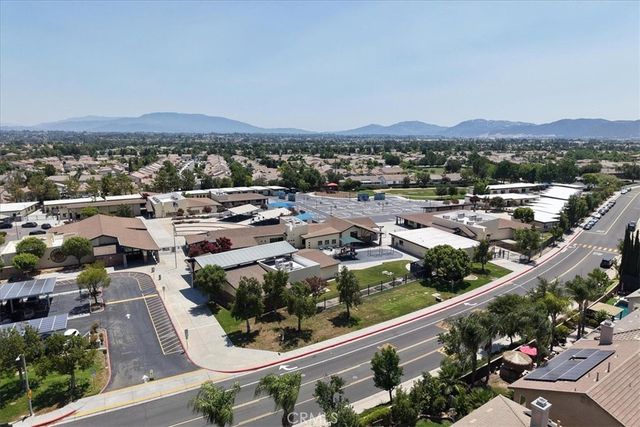 25933 Schafer, Murrieta, CA 92563