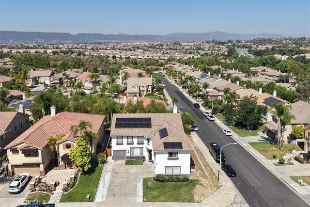 25933 Schafer, Murrieta, CA 92563