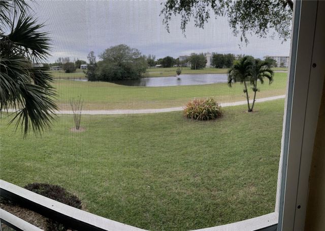 2681 S Course Dr 212, Pompano Beach, FL 33069