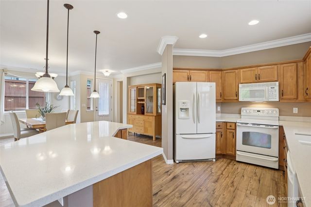 4826 Bend Drive NE, Lacey, WA 98516