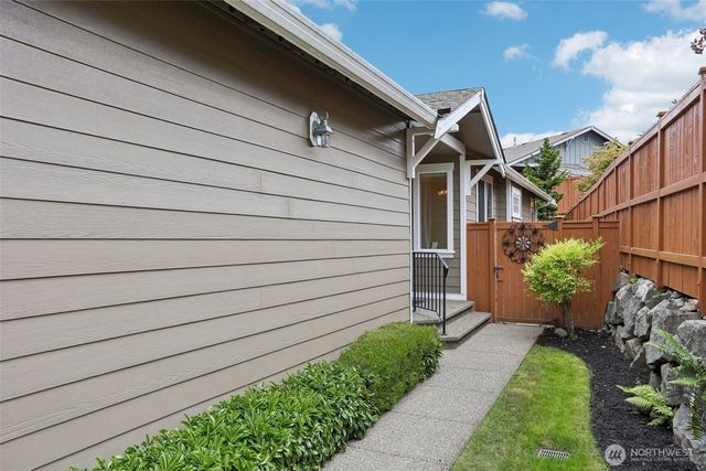 4826 Bend Drive NE, Lacey, WA 98516