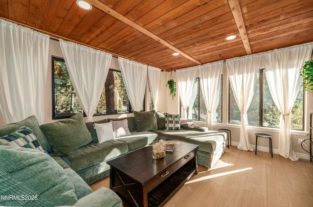 157 Pine Drive, Stateline, NV 89449