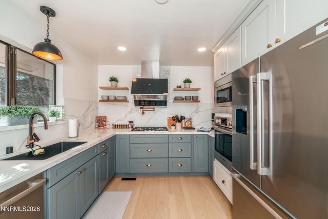 157 Pine Drive, Stateline, NV 89449