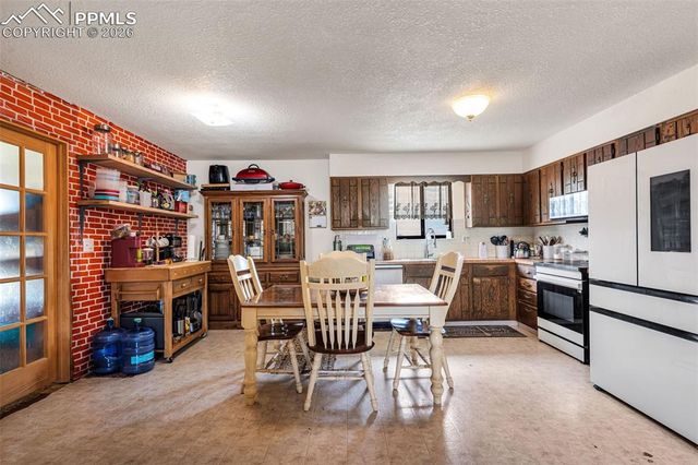 1316 York Avenue, Canon City, CO 81212