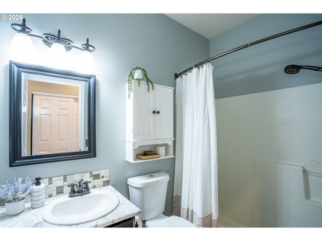 20386 Sw JAY St, Beaverton, OR 97003