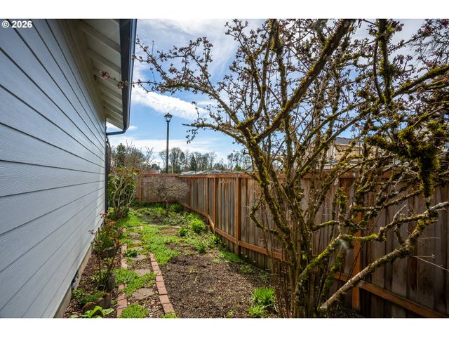 20386 Sw JAY St, Beaverton, OR 97003