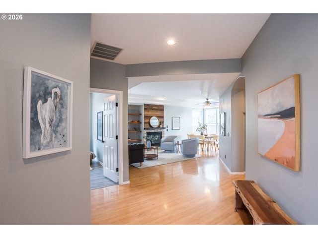 20386 Sw JAY St, Beaverton, OR 97003