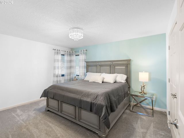 260 Ne 71ST Pl, Newport, OR 97365