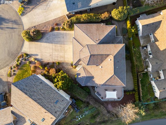 260 Ne 71ST Pl, Newport, OR 97365