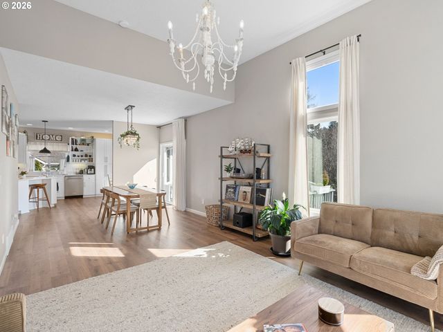 260 Ne 71ST Pl, Newport, OR 97365