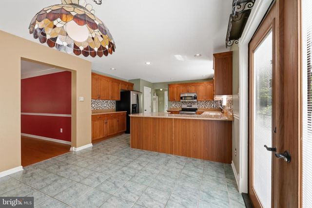 210 MENG RD, Schwenksville, PA 19473