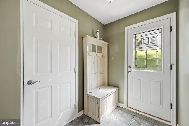 210 MENG RD, Schwenksville, PA 19473