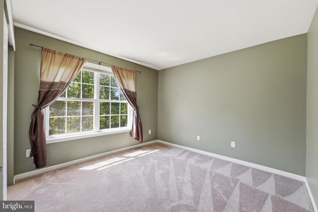 210 MENG RD, Schwenksville, PA 19473